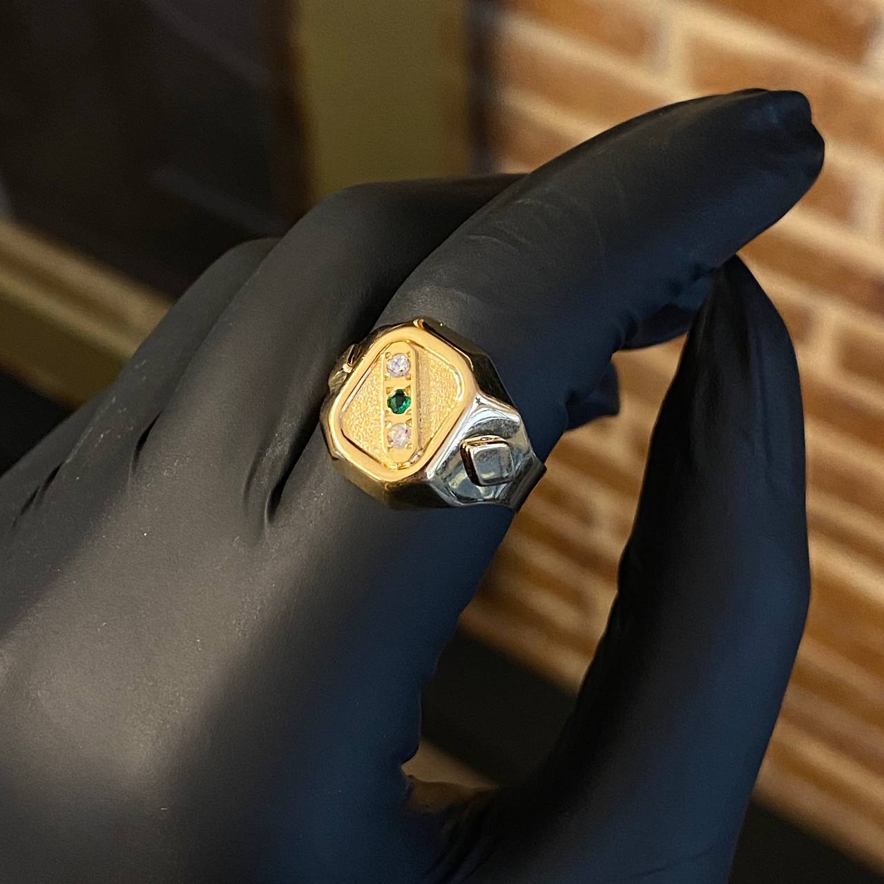 Anillo Sello Trinity 3.6gr T8 1/2 Rombo Circones Blancos Verde Oro Amarillo*