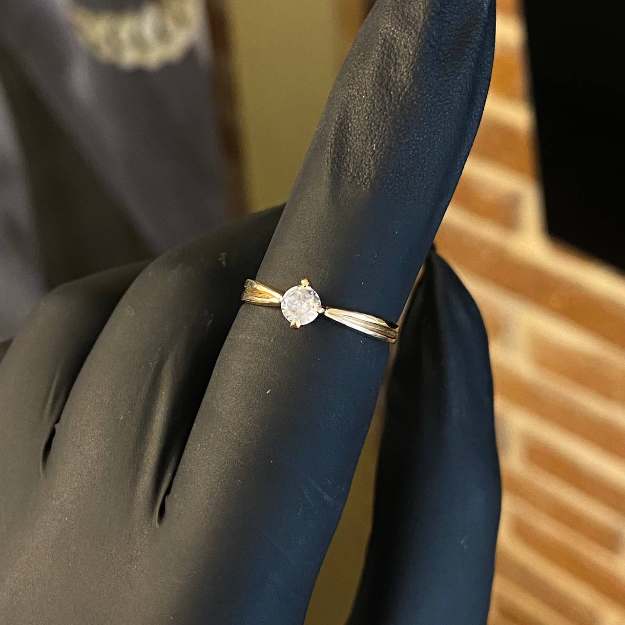 Solitario Olivo 1.4gr T5 1/2 Anillo Circon Blanco Oro Amarillo*