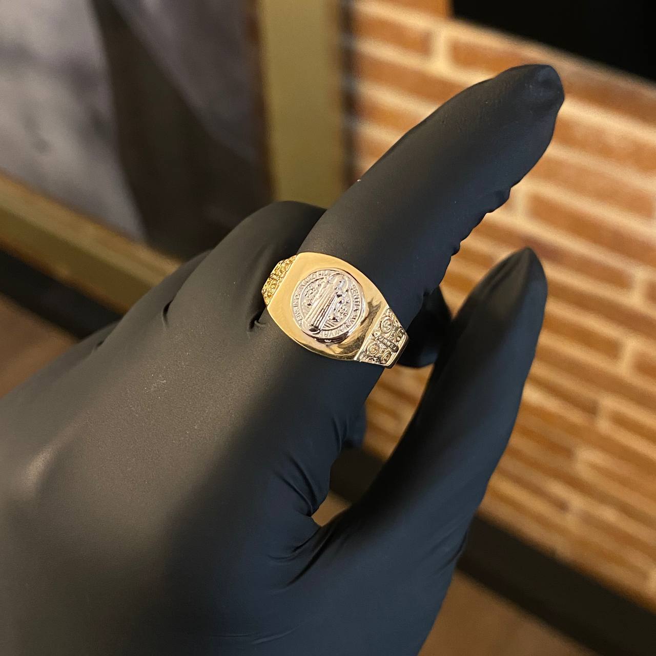 Anillo San Benito 4.35gr T9 Dos Oros Amarillo Blanco