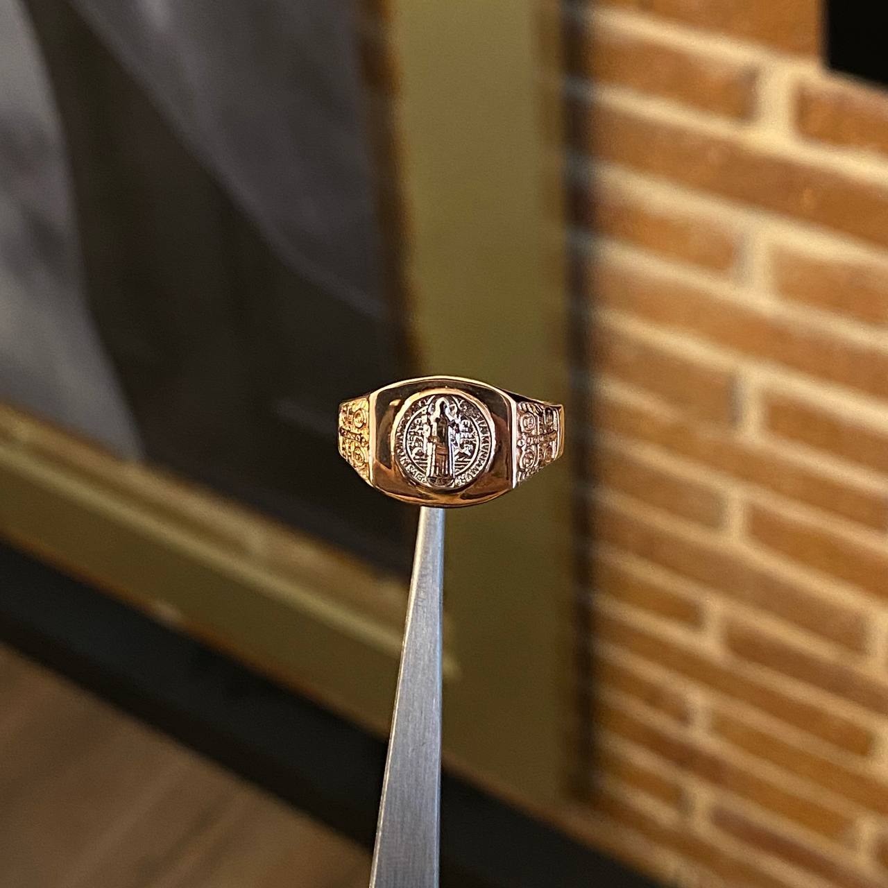 Anillo San Benito 4.5gr T9 1/2 Dos Oros Rosa Blanco
