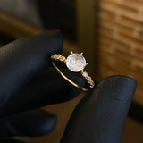 Solitario Concava 1.4gr / T6 Anillo Circones Blancos Oro Amarillo