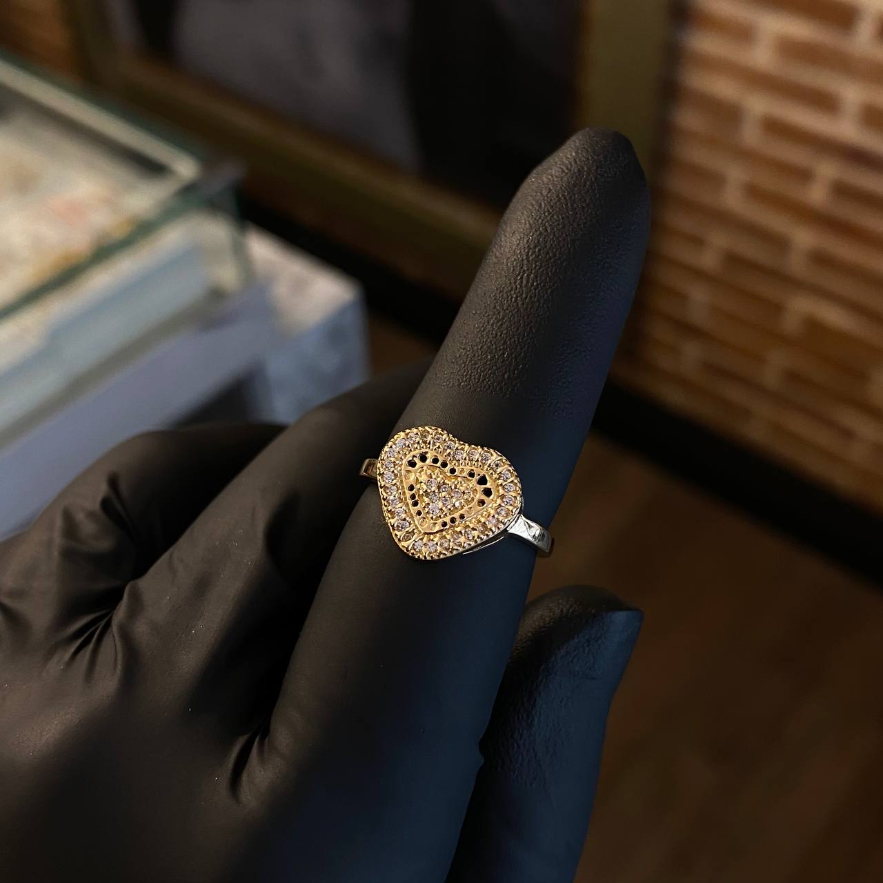 Anillo Corazon 3gr / T7 1/4 Diamantado Circones Blancos Oro Amarillo*