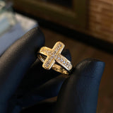 Anillo Cruz 3.4gr T7 Circones Blancos oro Amarillo*