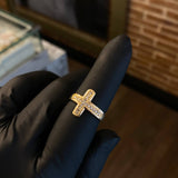 Anillo Cruz 3.4gr T7 Circones Blancos oro Amarillo*