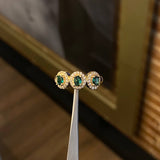 Anillo 3.35gr / T7 1/2 Circones Blancos Verdes Oro Amarillo*