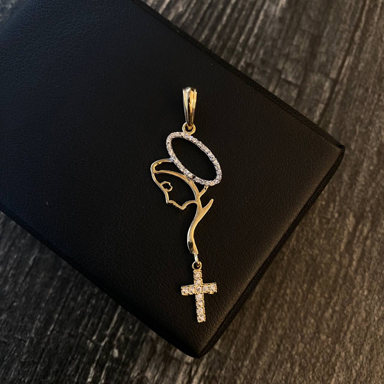 Dije Silueta Virgen Maria 2.4gr / 5.3cm Circones Blancos Dos Oros