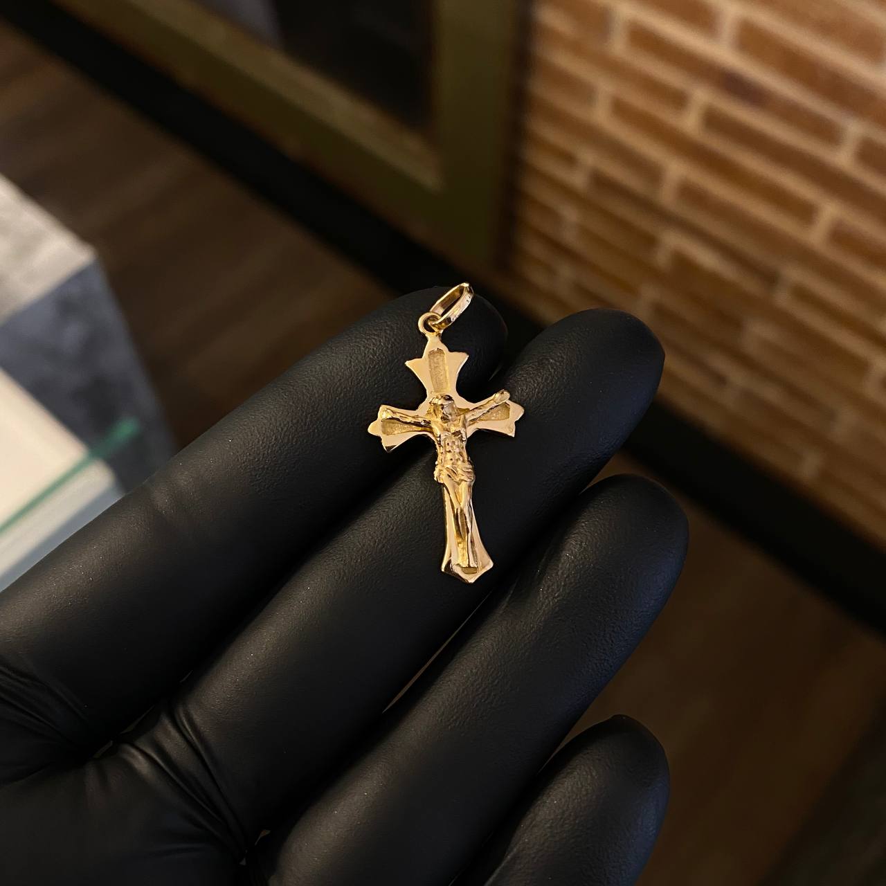 Dije Cristo Cruz Florenzada 3.25gr / 3.3cm Oro Amarillo