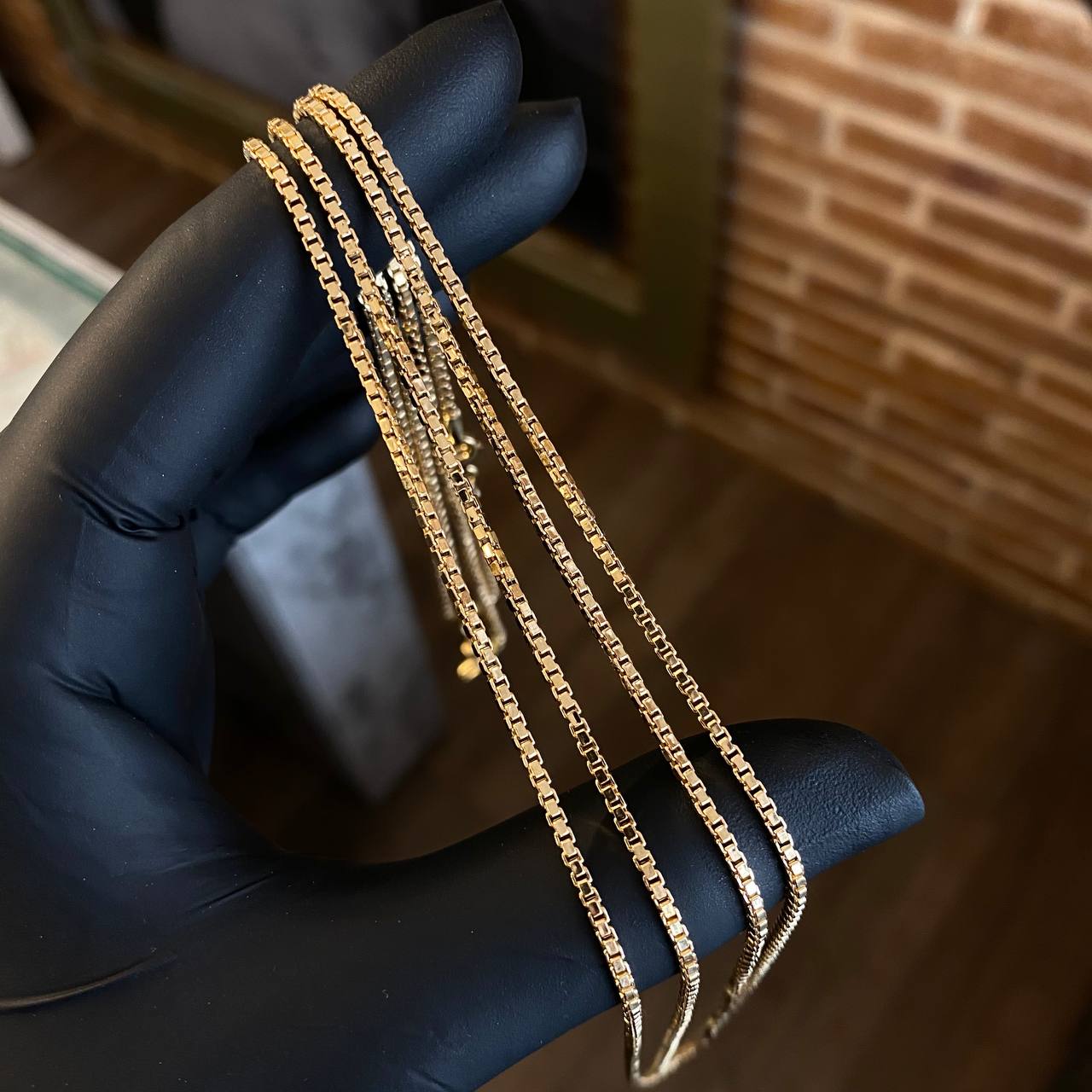Cadena Veneciana 5.9gr / 60cm / 1.85mm Oro Amarillo +3