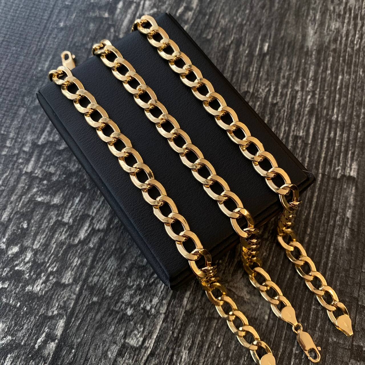 Pulso Cubano 9.25gr / 21.5cm Oro Amarillo +0