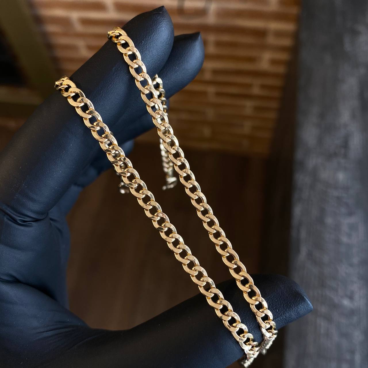 Pulso Cubano 2.75gr / 20cm / 2.7mm Oro Amarillo +1 (Imperfecto)