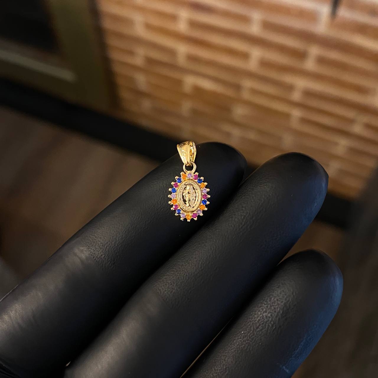 Dije Virgen Milagrosa 0.6gr / 1.5cm Circones Celeste Rojos Azules Oro Amarillo
