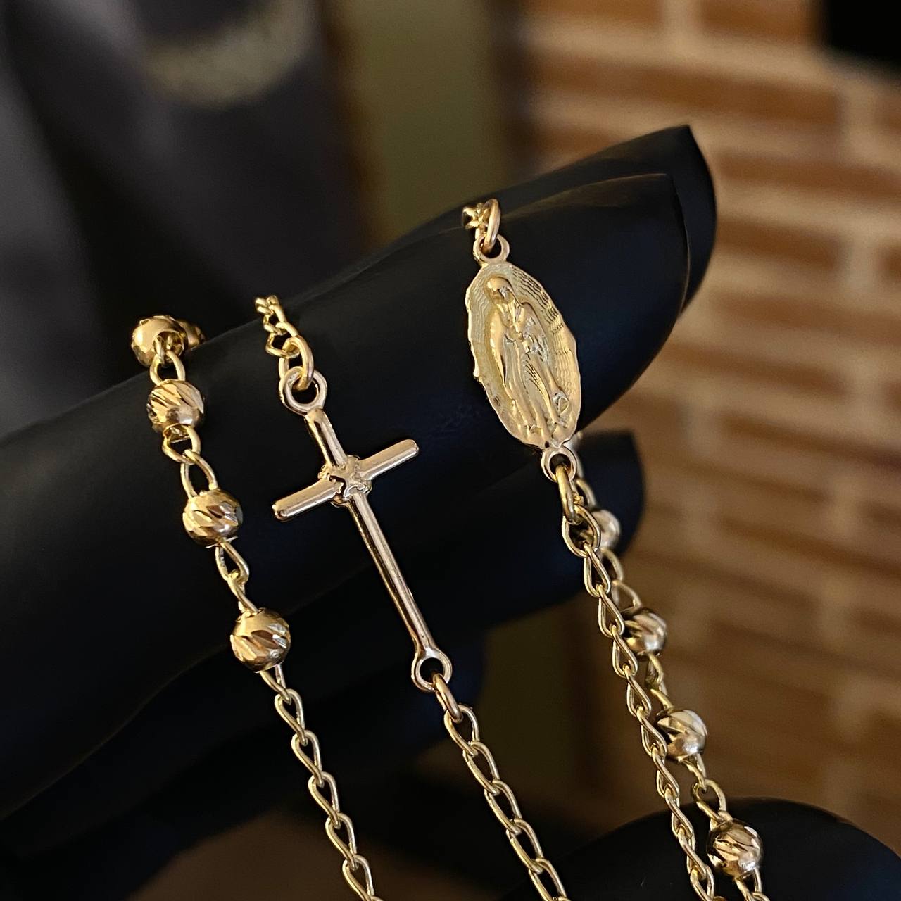 Cadena Tipo Denario Virgen de Guadalupe 6.3gr / 46cm / 3mm Bola Diamantada Oro Amarillo