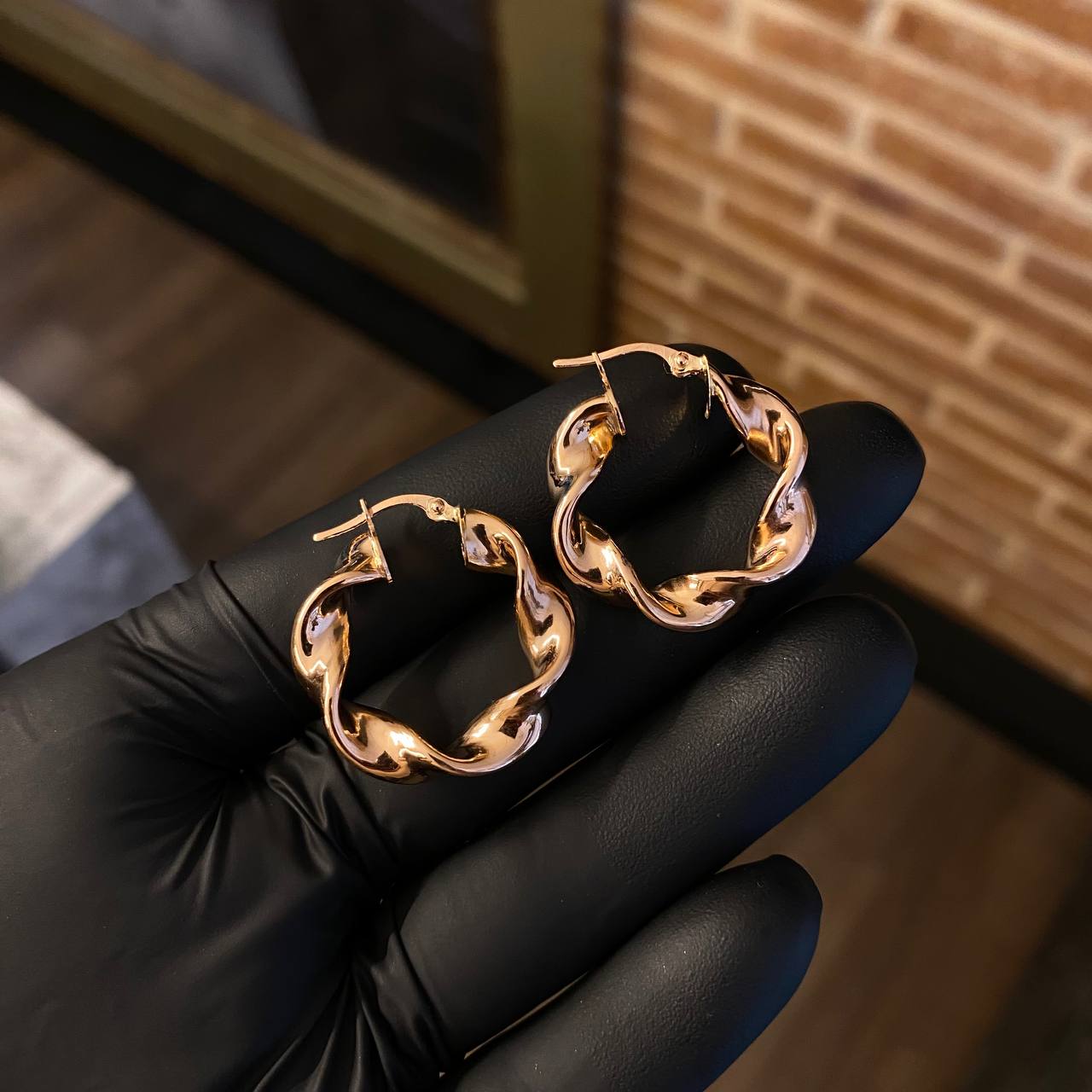 Candongas Trenzadas 4.6gr / 2.7cm Lisas Flor Oro Rosa Demi