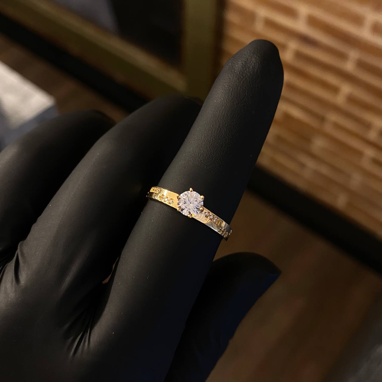 Solitario 2gr T8 1/4 Anillo Circones Blancos Oro Amarillo