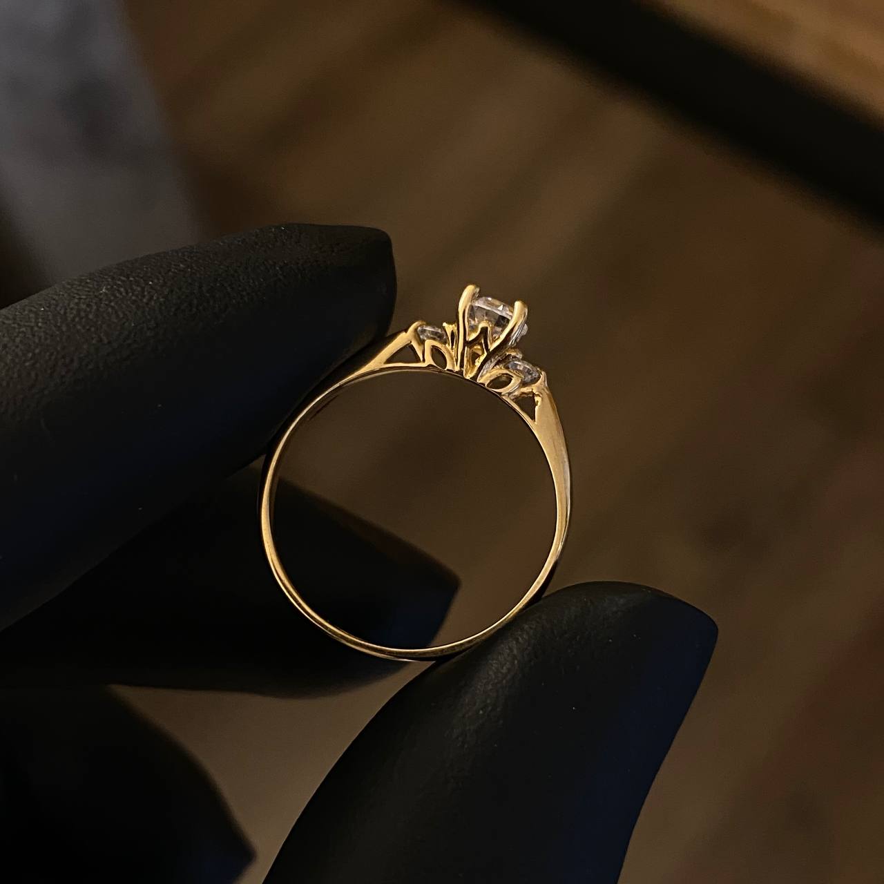 Solitario Flor 1.9gr T6 1/4 Anillo Circones Blancos Oro Amarillo