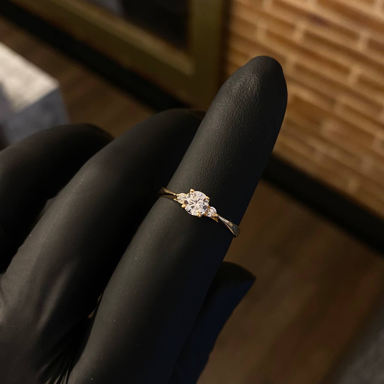 Solitario Flor 1.9gr T6 1/4 Anillo Circones Blancos Oro Amarillo
