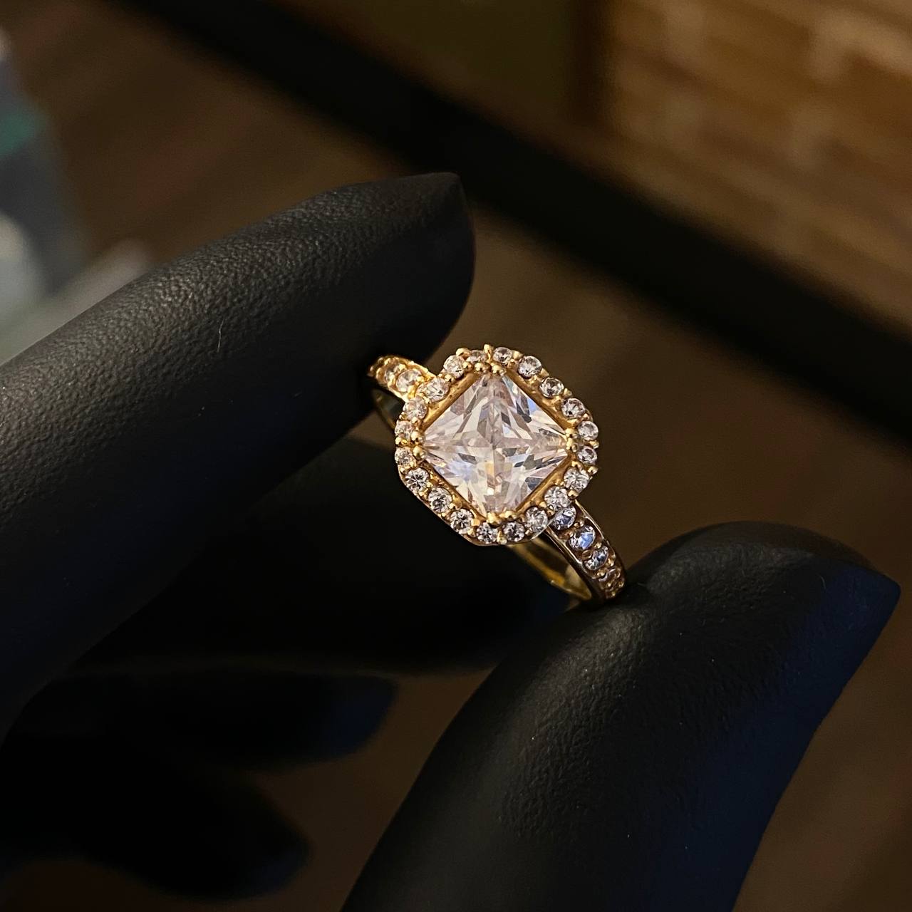 Solitario  2.95gr T6 1/4 Anillo Circones Circon Blancos Oro Amarillo