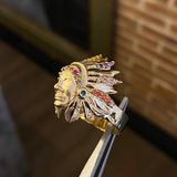 Anillo Indio 10.85gr T9 1/4 Circones Blancos Oro Amarillo*