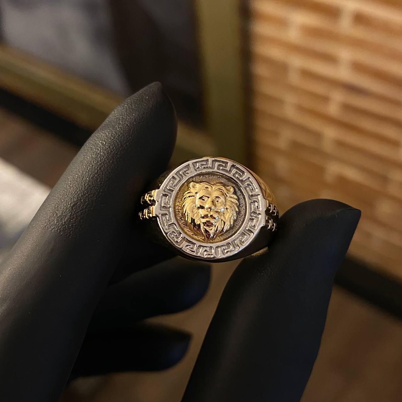 Anillo Leon Tribal 10gr T10 1/2 Dos Oros Blanco Amarillo