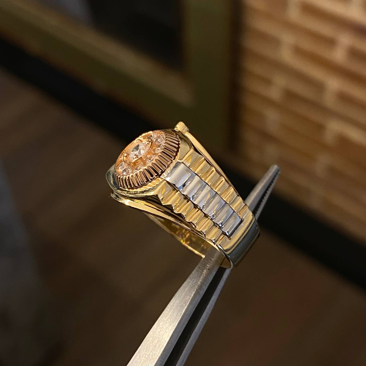Anillo Crono Punto 7.35gr T10 1/4 Circones Blancos Oro Amarillo