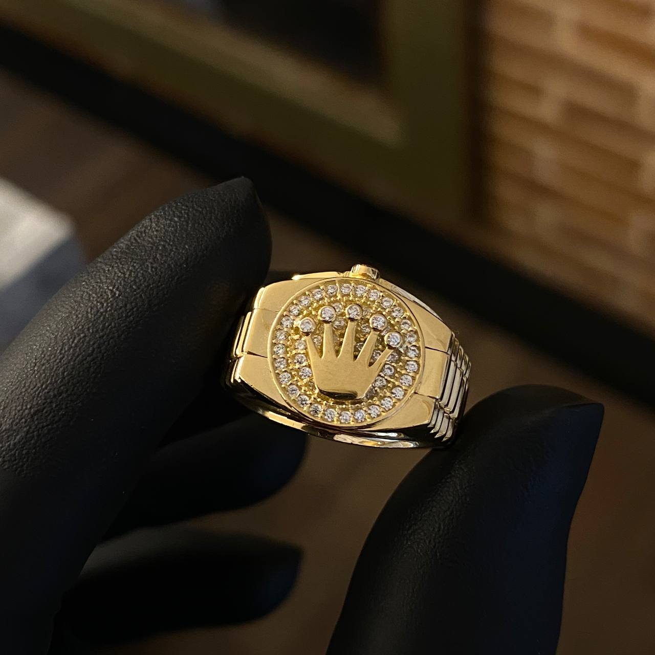 Anillo RX Corona 7.55gr T10 Circones Blancos Oro Amarillo