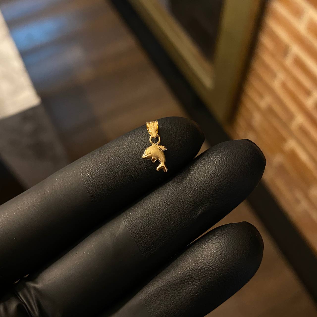 Dije Delfin 0.2gr / 1.3cm Troquelado Oro Amarillo
