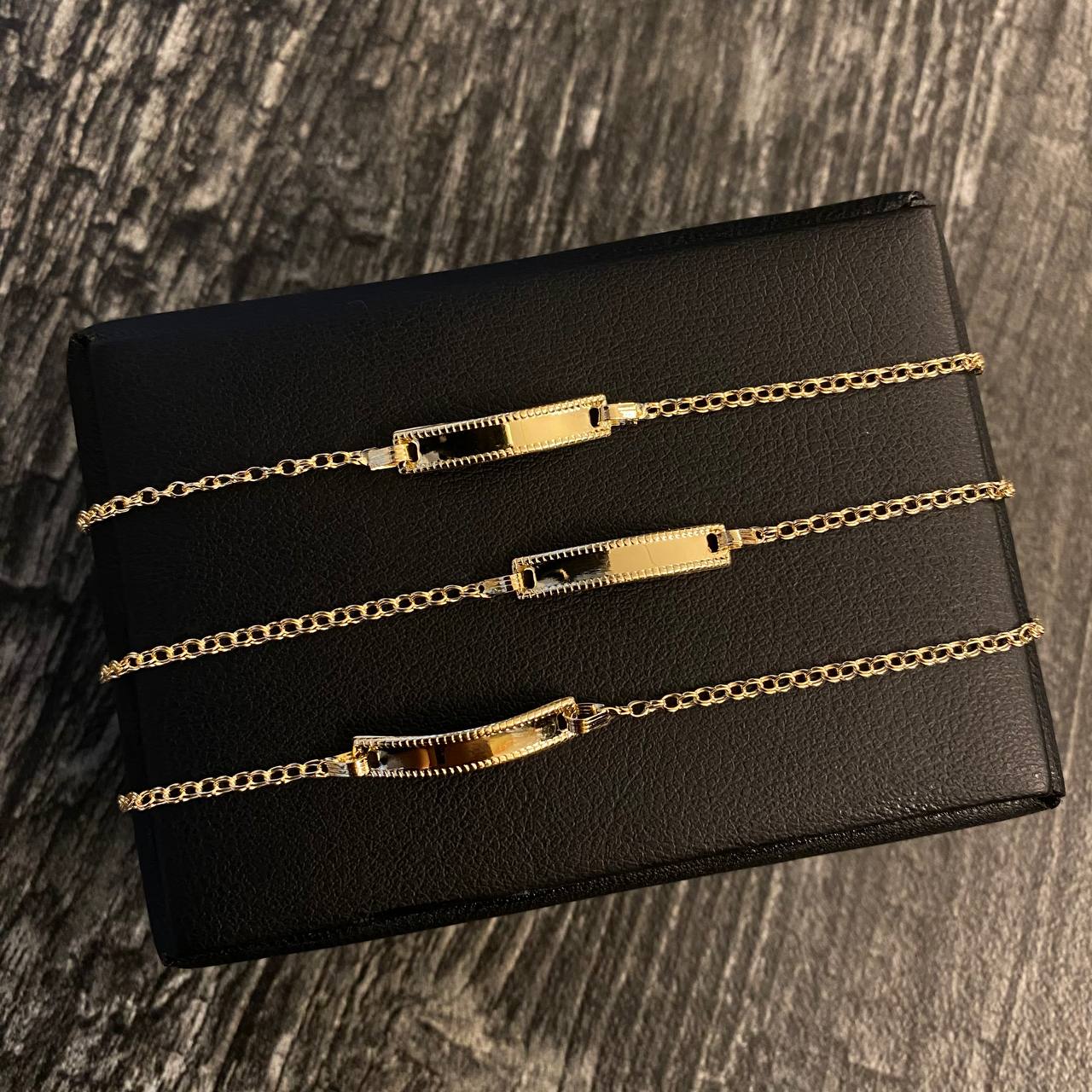 Pulso Aro Seguido 1.2gr / 13.5-15.5cm Placa Bebe Rectángulo Diamantado Oro Amarillo