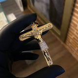 Dije Cristo Cruz  22.25gr / 7.5cm Señor de los Milagros Circones Blancos Dos Oros Amarillo Blanco*