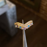 Anillo Tiara 2.95gr / T7 1/4 Circones Colores Oro Amarillo