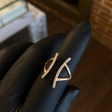Anillo Piscis 3.45gr / T7 3/4 Circones Blancos Oro Amarillo