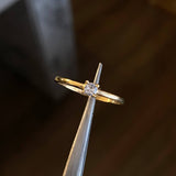 Solitario 1.4gr / T7 1/4 Circon Blanco Oro Amarillo