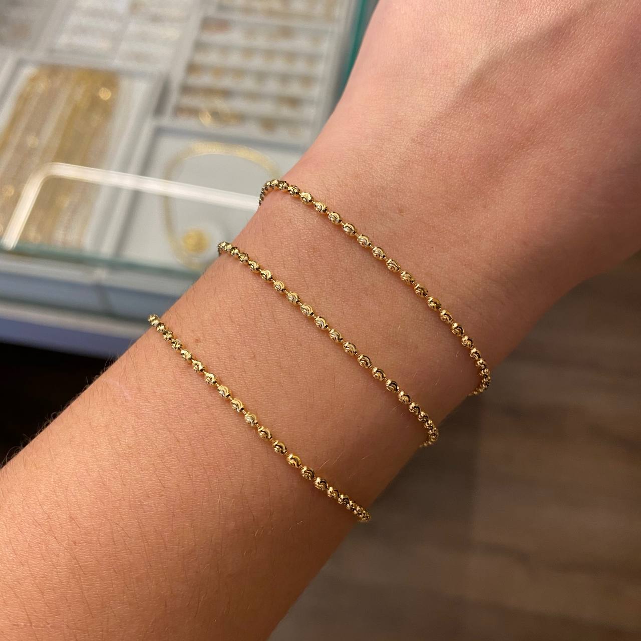 Pulso Militar Luna 2.7gr / 18.5cm Ovalo 2mm Diamantado Oro Amarillo +4