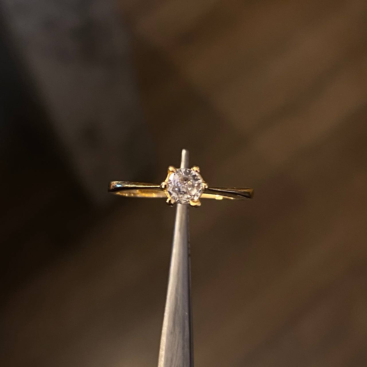 Solitario 1.45gr / T6 1/4 Circon Blanco Oro Amarillo