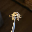 Anillo Herradura Caballo 1.65gr T6 1/2 Circones Blancos Oro Amarillo