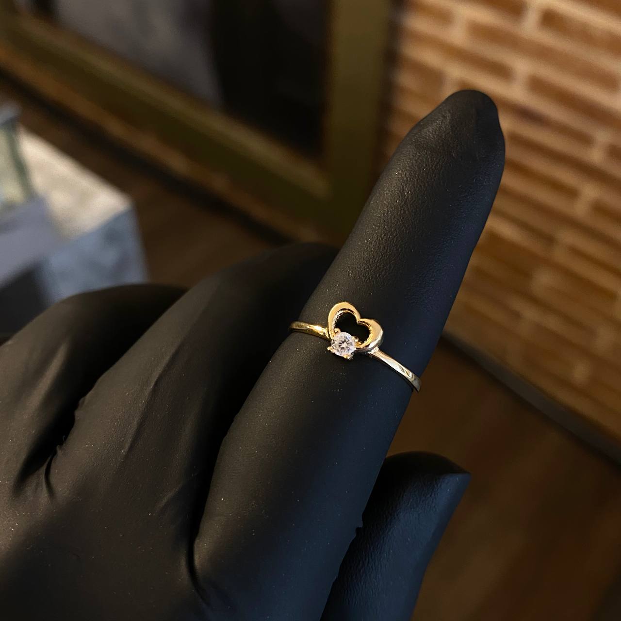 Anillo Silueta Corazon 1.15gr T6 3/4 Circon Blanco Oro Amarillo