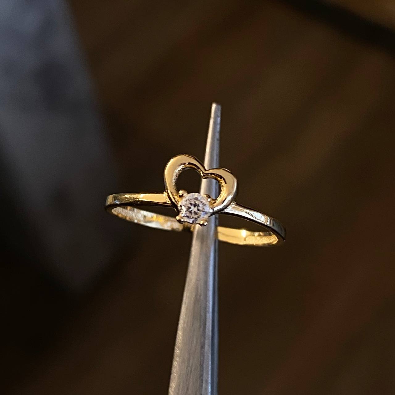 Anillo Silueta Corazon 1.15gr T6 3/4 Circon Blanco Oro Amarillo