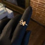 Anillo Silueta Mariposa 1.65gr T6 3/4 Circones Blancos Rojo Oro Amarillo
