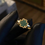 Anillo Trebol Tupido 1.9gr T7 3/4 Circones Verdes Oro Amarillo