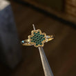 Anillo Trebol Tupido 1.9gr T7 3/4 Circones Verdes Oro Amarillo