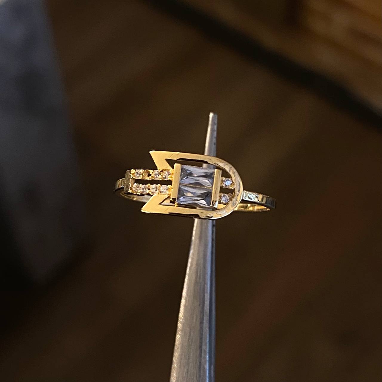 Anillo Yumi To Ya 1.3gr T7 3/4 Circones Blancos Celeste Oro Amarillo