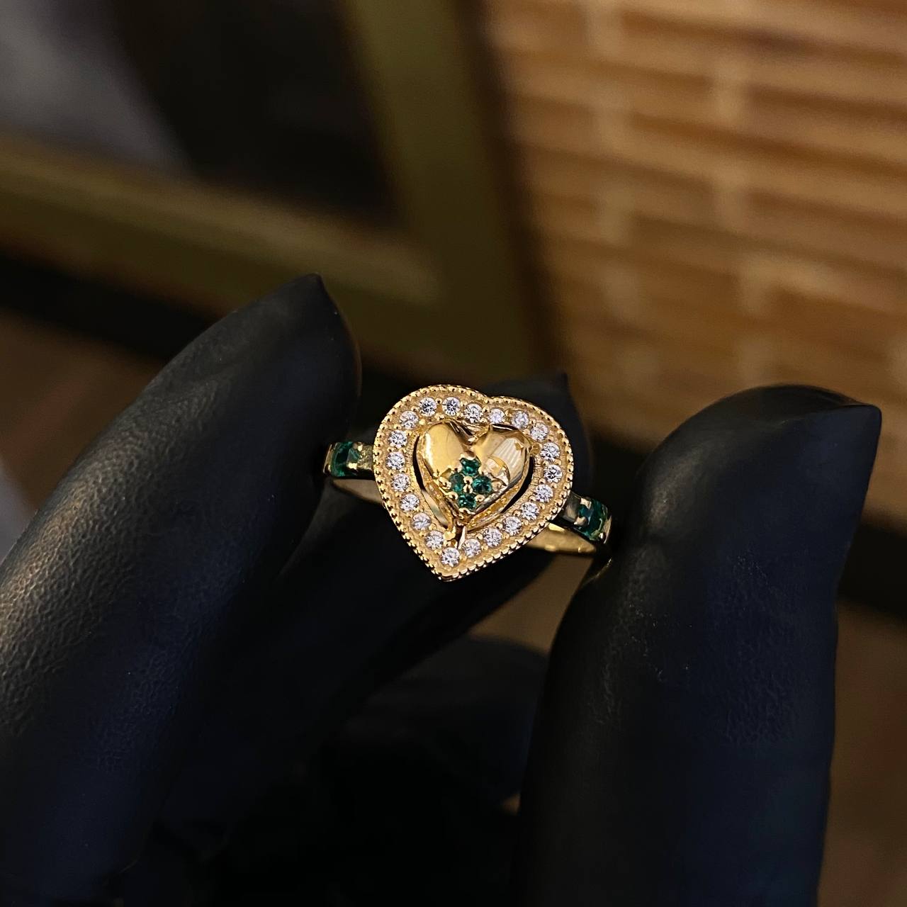 Anillo Corazon Halo 2.4gr T6 1/2 Circones Blancos Verdes Oro Amarillo