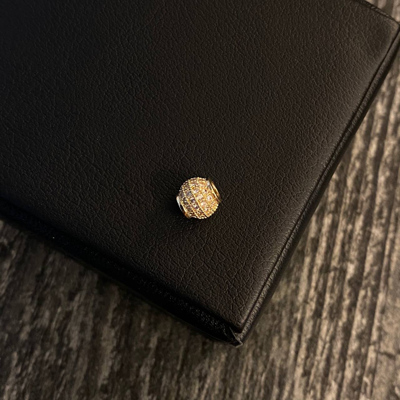 Herraje Amor 1.35gr / 2.7cm Circones Blancos Oro Amarillo*