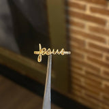 Anillo Jesus  1.7gr T6 1/2 Circones Blancos Oro Amarillo