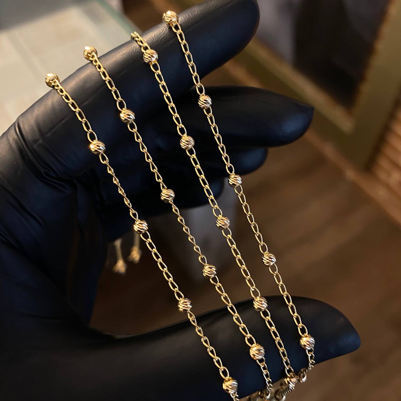 Tobillera Militar 2.25gr / 24.5cm Bolas Diamantadas 3mm Oro Amarillo*