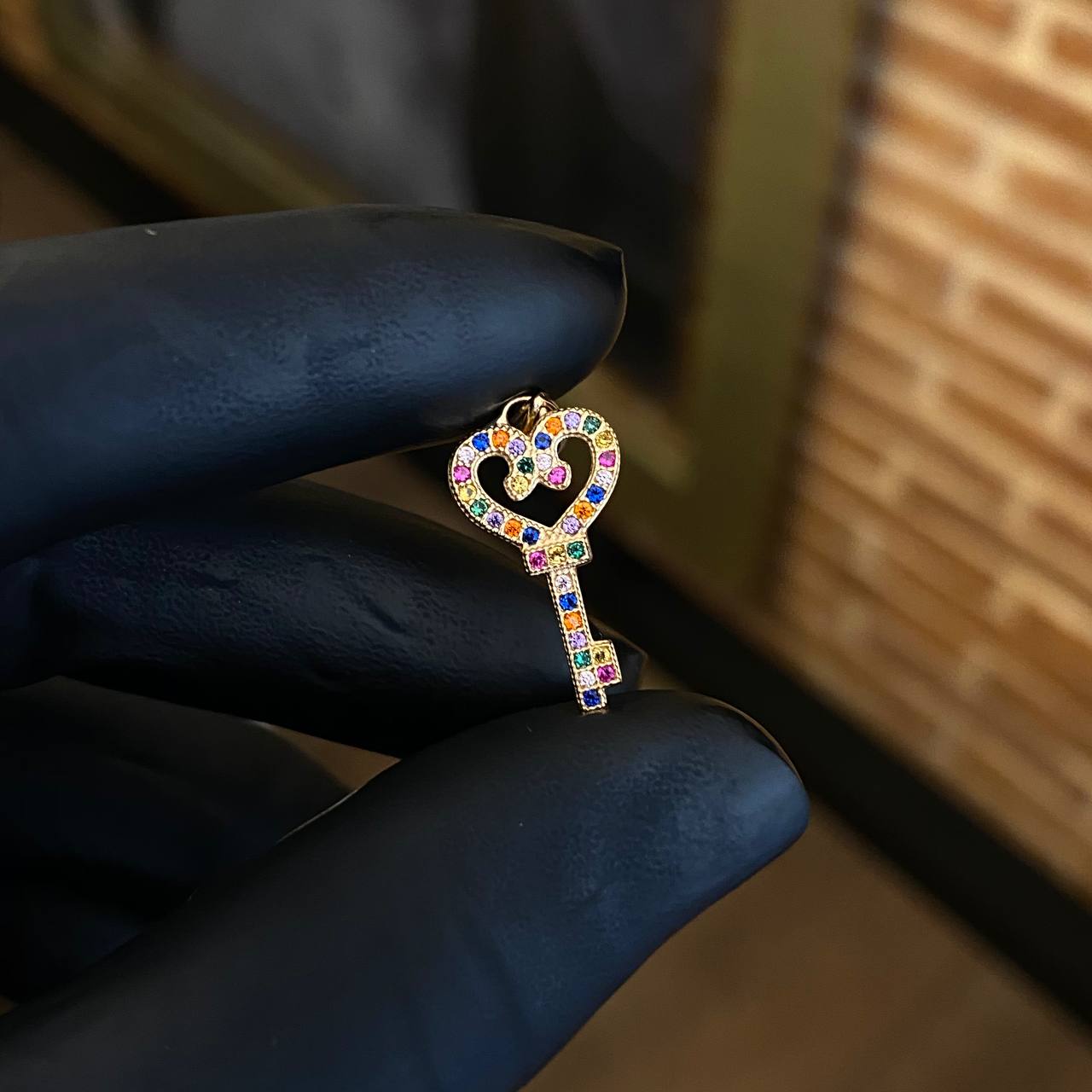Dije Llave 1.4gr / 2.4cm Circones Colores Oro Amarillo