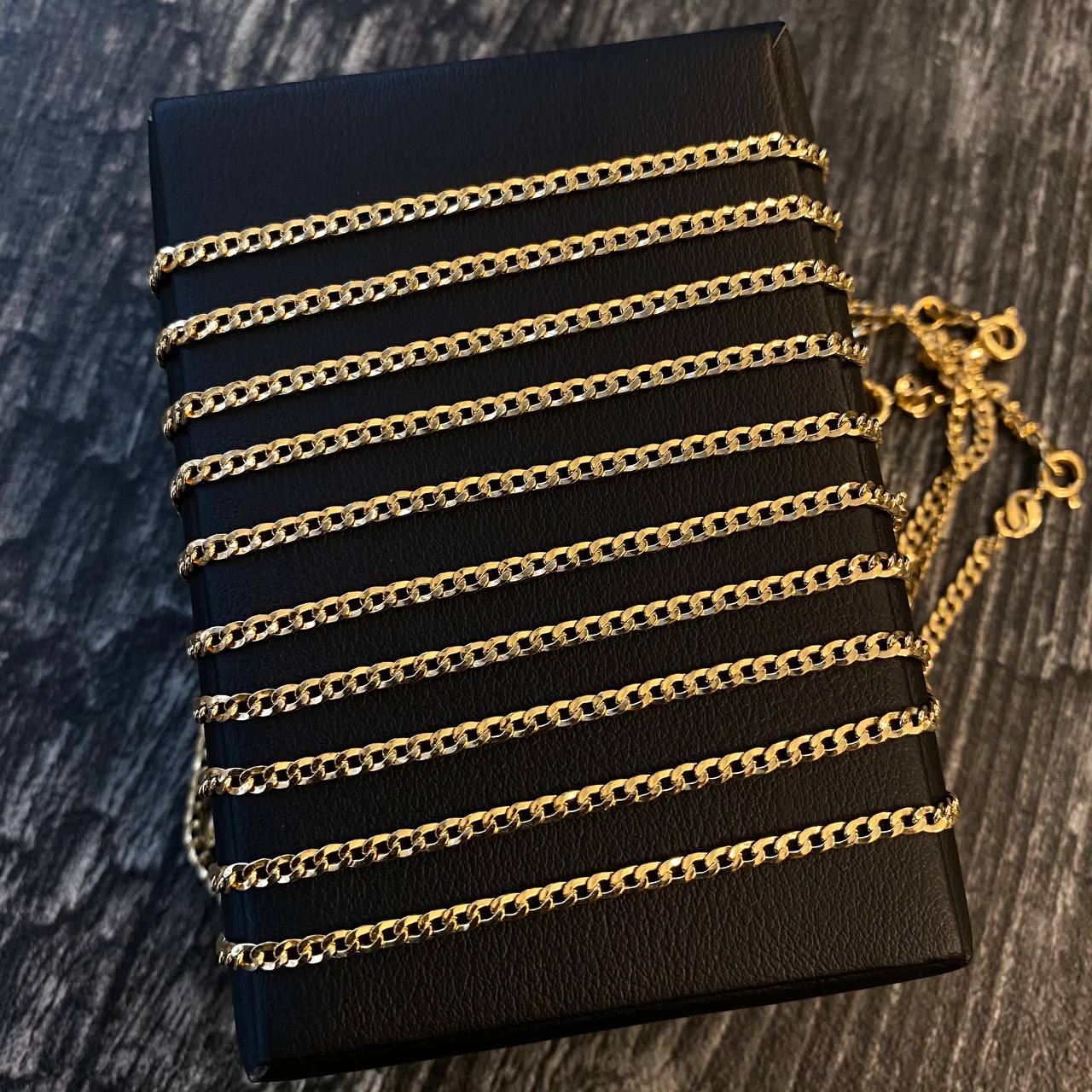 Cadena Cubana 3.35gr / 45cm / 2.5mm Oro Amarillo +0