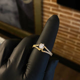 Solitario Alfilerado 2.85gr T8 Anillo Circones Blancos Oro Amarillo