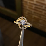 Solitario Lineas Convexas 2.55gr / T6 1/2 Anillo Circones Blancos Oro Amarillo
