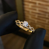 Solitario Infinitos 2.7gr / T8 1/2 Anillo Circones Blancos Oro Amarillo