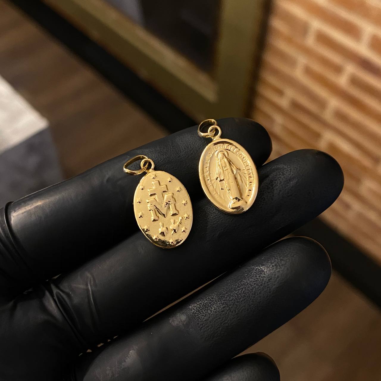 Dije Virgen Milagrosa 2.75gr / 2.8cm Oro Amarillo*